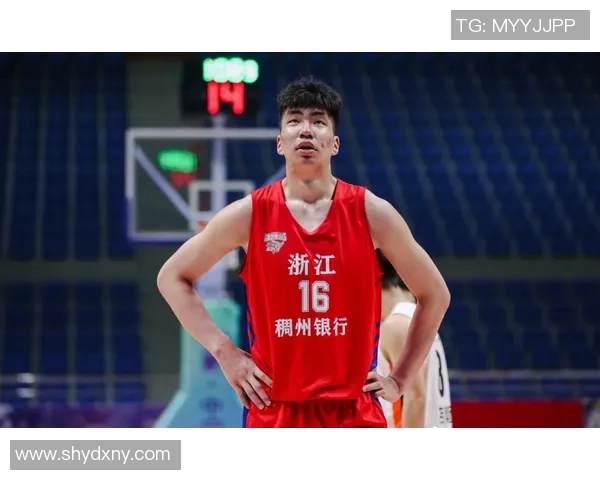 邹雨宸：从篮球新星到职业生涯巅峰的成长之路与未来展望