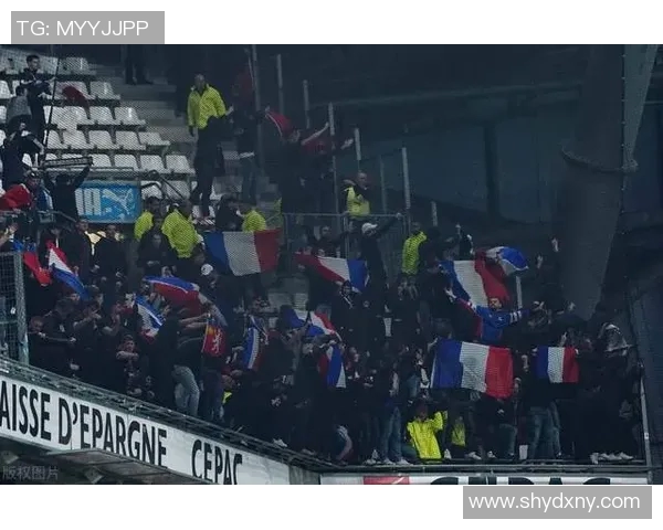 马赛与里昂激战正酣谁能在这场焦点对决中笑到最后